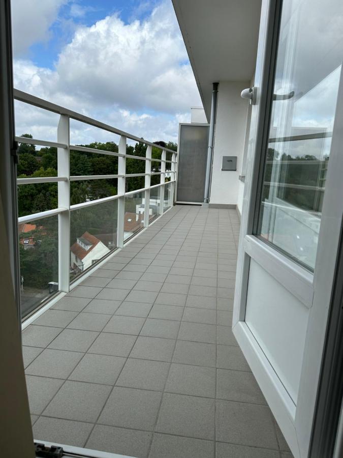 Clam，Grand Apartment In Uccle Brussel Eksteriør bilde